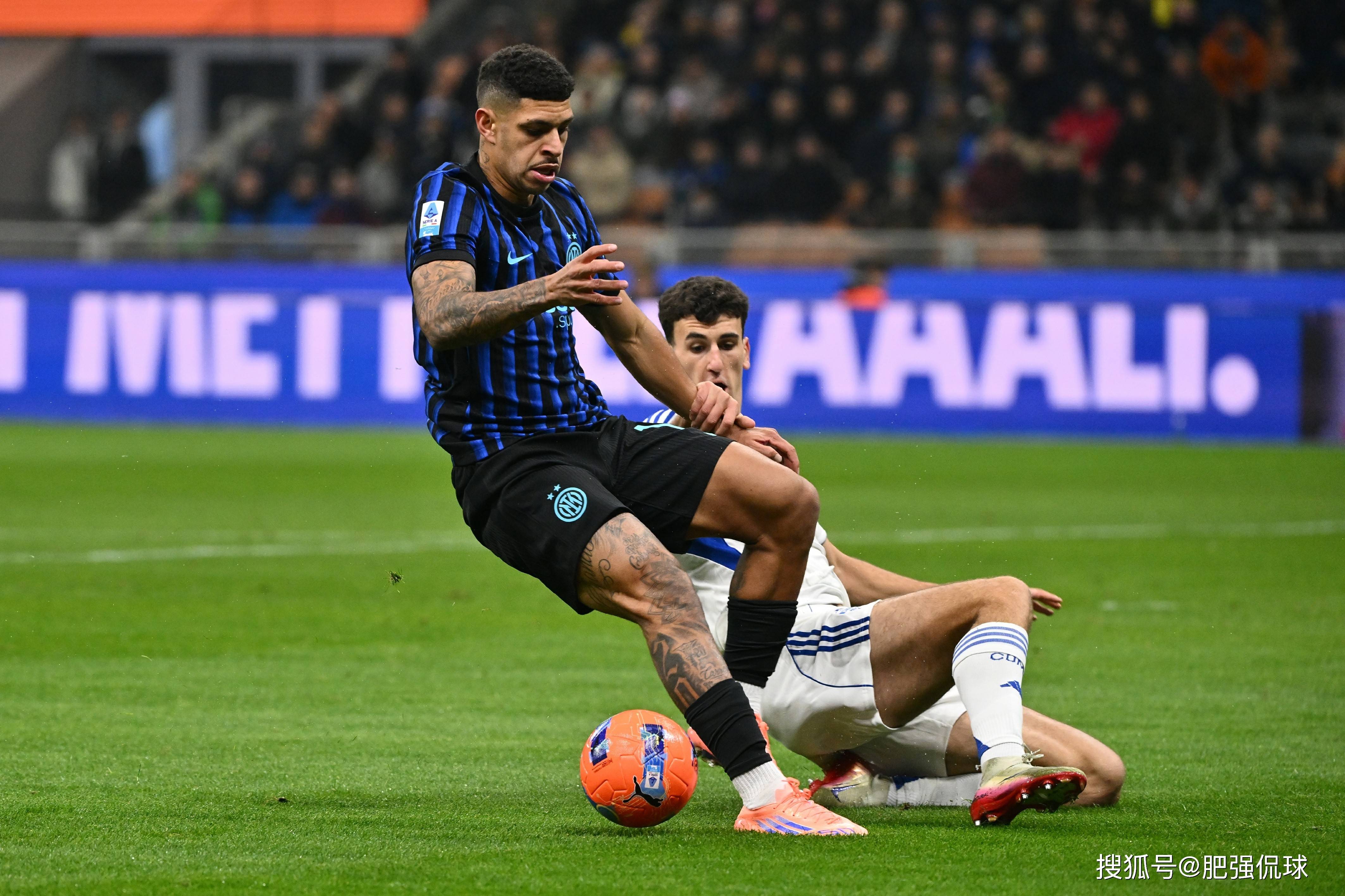 战术变化不止频现，球队发挥多变化