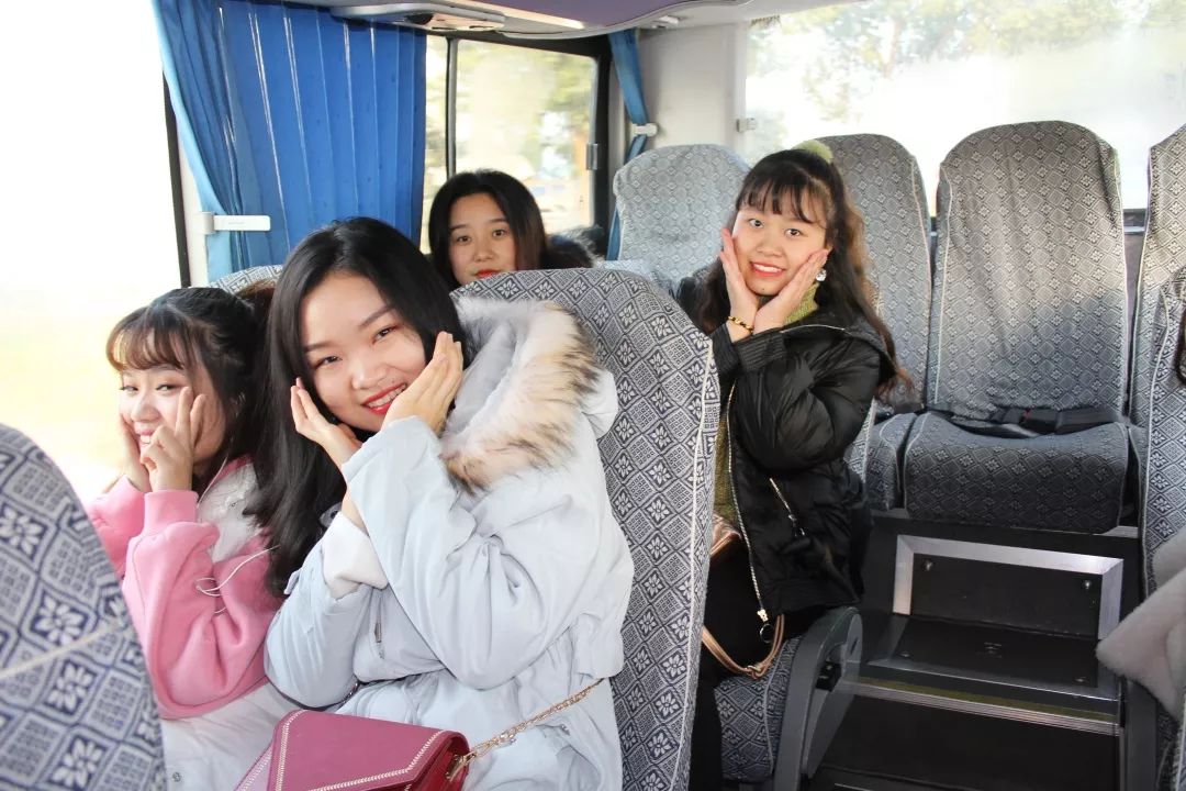 关于女足名将张芳坚毅坚守，为团队赢得珍贵胜利的信息